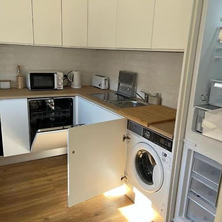 Casa Da Praia Da Poca - Apartamento Lirio Estoril Kültér fotó