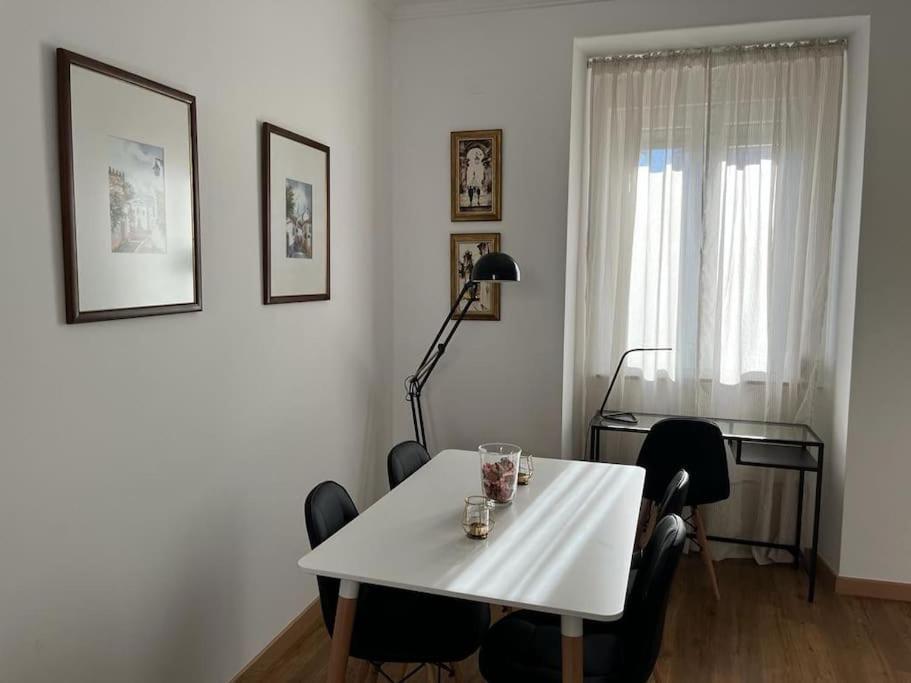 Casa Da Praia Da Poca - Apartamento Lirio Estoril Kültér fotó